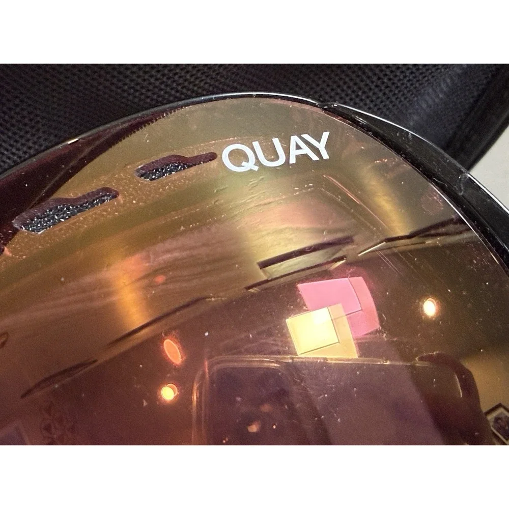 Quay Australia Mogul Snow Goggles Set - 3 Multi-Color Lenses (1 Brand New) Case